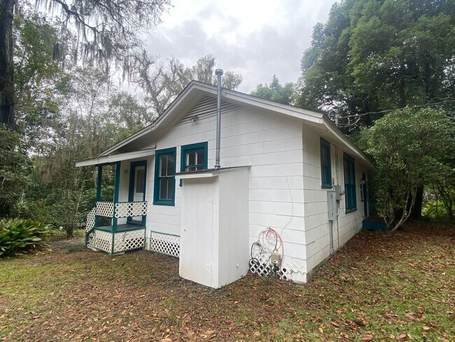 Beautiful Studio Style Single Family Home ... - Beautiful Studio Style Single Family Home ...