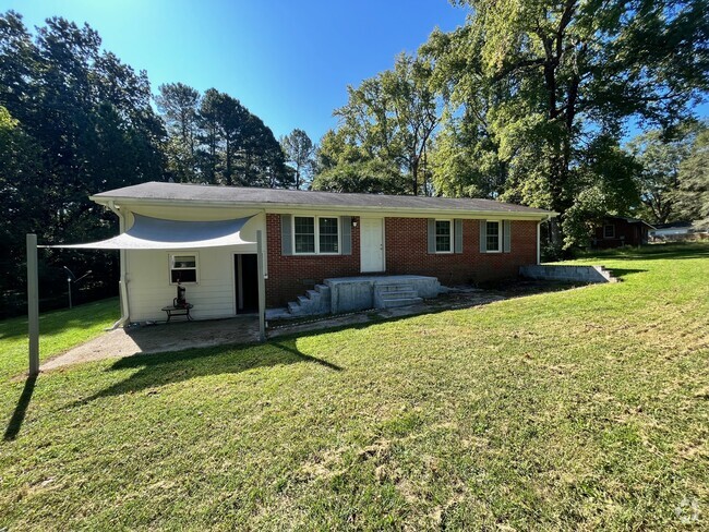 Building Photo - 1308 Carroll Heights Rd Rental