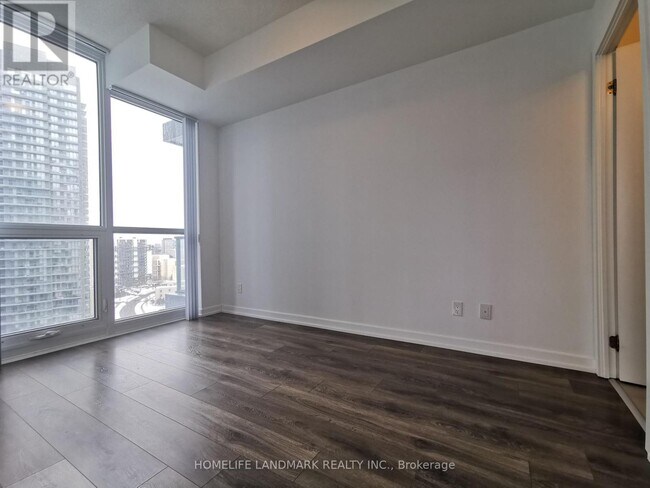 Photo - 32 Forest Manor Rd Unité 1302