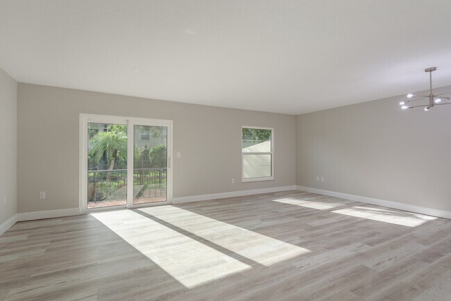 Photo - 2700 Bayshore Blvd
