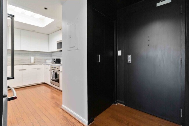 Photo - 1130 Piedmont Ave NE