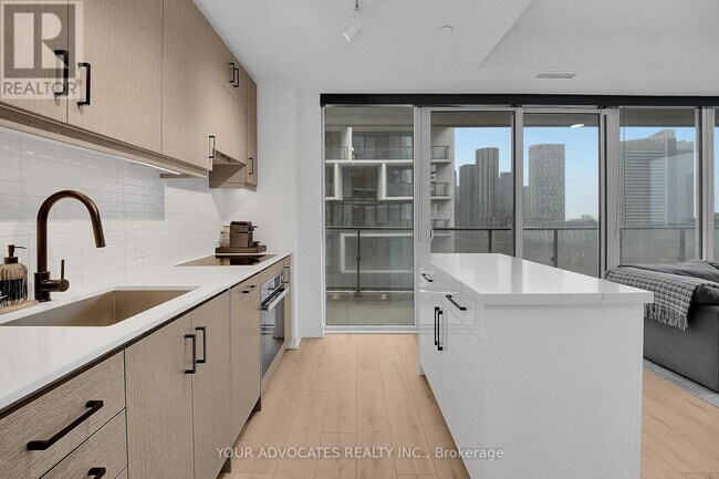 Photo - 9 Tecumseth St. Unit 902