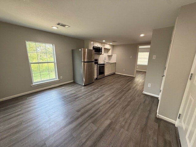 Photo - 2518 Gano St Unidad 3