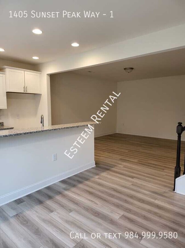 Photo - 1405 Sunset Peak Wy Casa Adosada