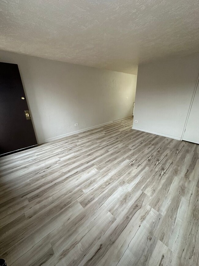 Photo - 2607 Poplar Ct Unit B