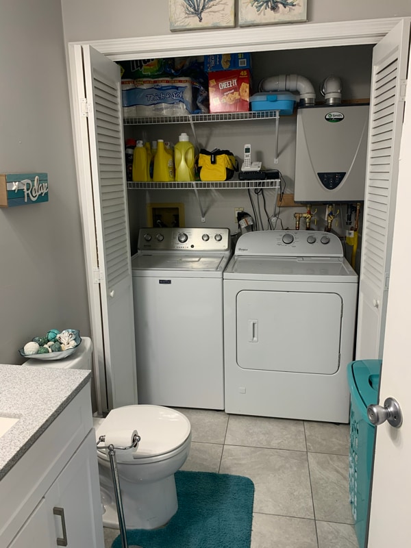 Photo - 550 Roosevelt Ave