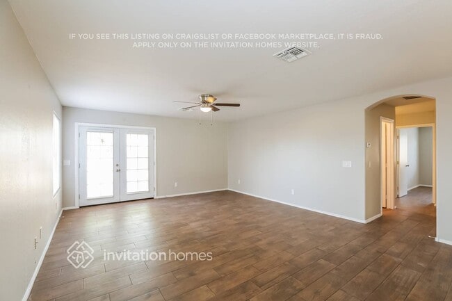 Photo - 2430 W Darrel Rd