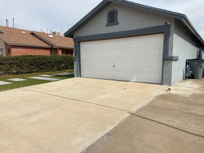 Photo - Eastside home for rent in The Tierras