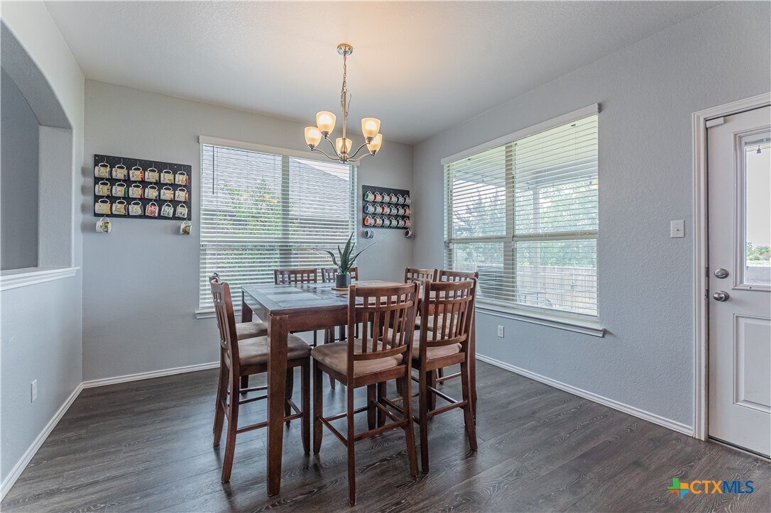 Photo - 267 Bainbridge Rd