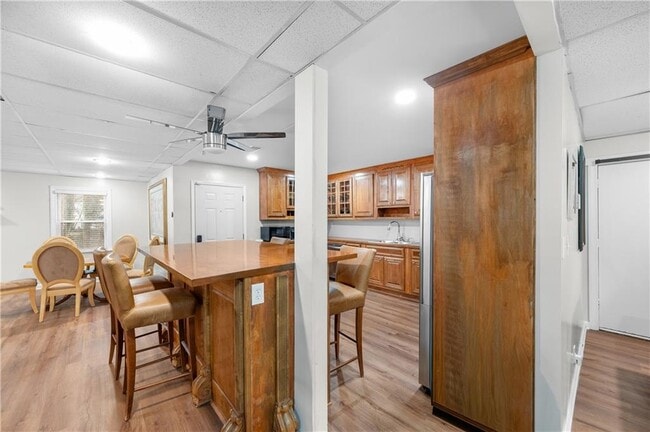 Photo - 460 Peyton Rd SW Unit B