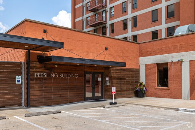 Pershing Lofts - Pershing Lofts