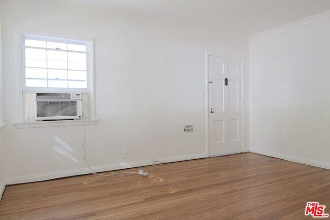 Photo - 10364 Ashton Ave