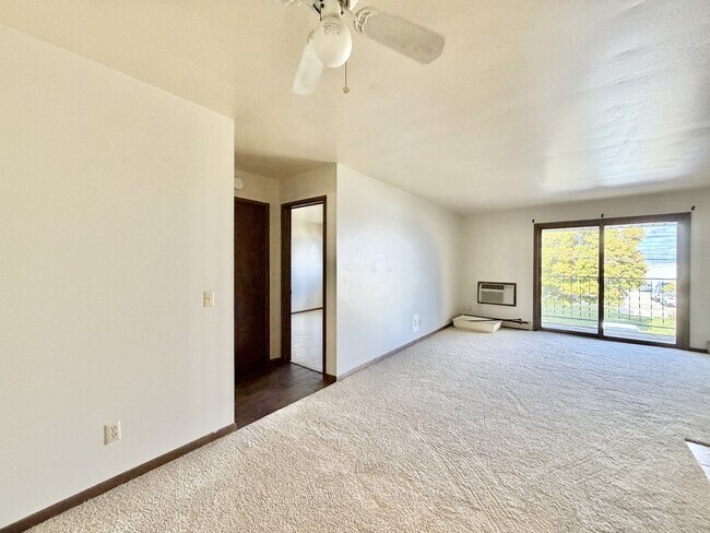 Photo - 1810 Greenway Cross Unidad 8