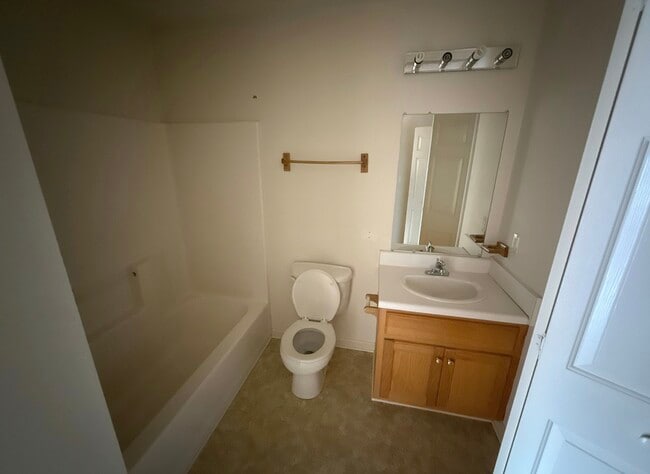 Photo - Vista View Unit 11-865