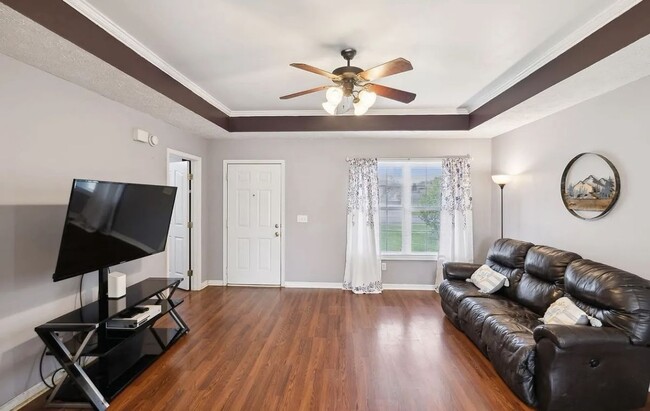 Photo - 8002 Wicker Dr