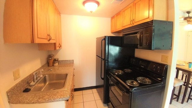 Photo - Kensington Court