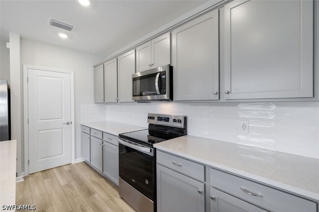 Photo - 27907 Radiant Ct
