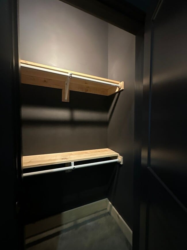 Photo - 21 W Broadway Unit Apt 206