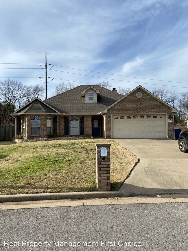 3 br, 2 bath House - 8104 Avignon - 3 br, 2 bath House - 8104 Avignon
