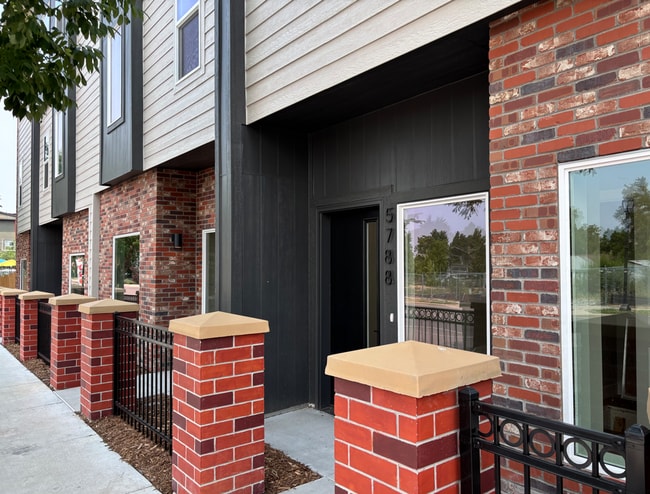 Building Photo - 5770-5788 W 38th Ave Unit 5782