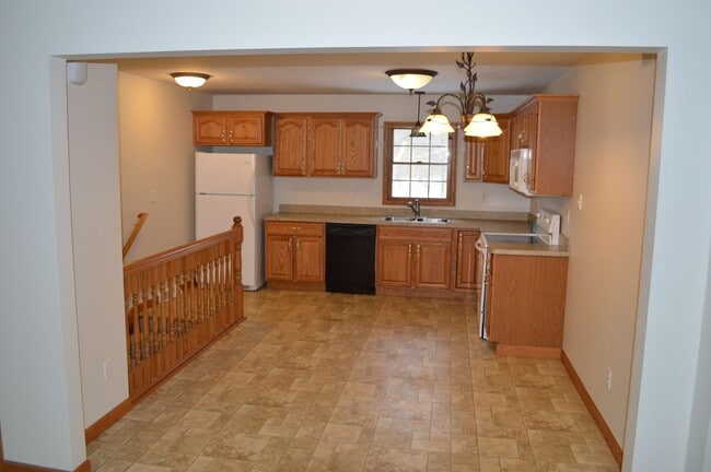 Photo - 479 Sparrow Way Unidad A