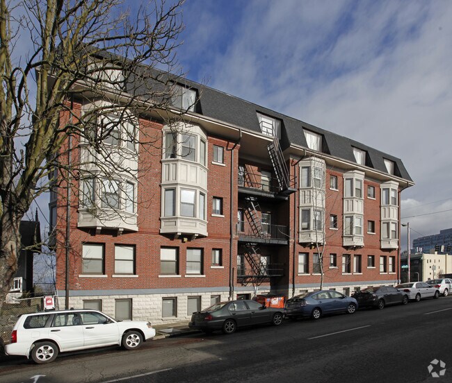 Photo - Grandview Apartments