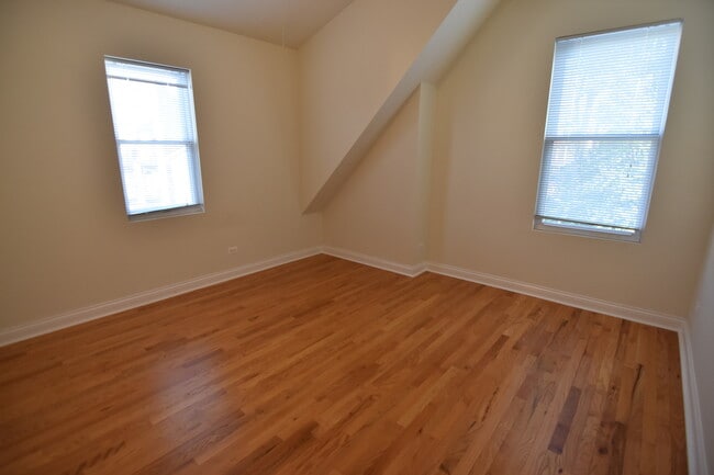 Photo - 3234 N Clark St Unit 2N
