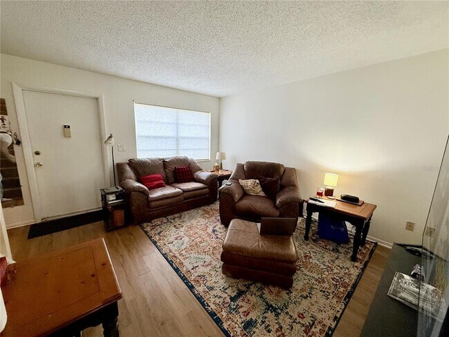 Photo - 4805 Rilma Ave Unidad 102