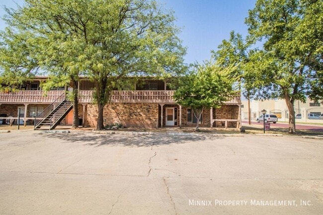 Building Photo - 1615 16th St Rental