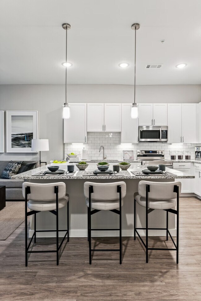 Photo - Half Off Rent Through 2025! Unidad MASX