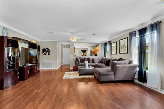109 Brooke St