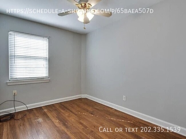 Photo - 2330 14th St NE