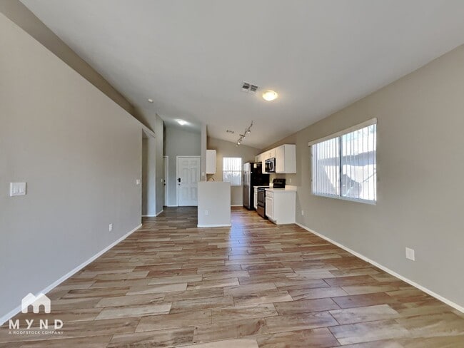 Photo - 13583 W Saguaro Ln