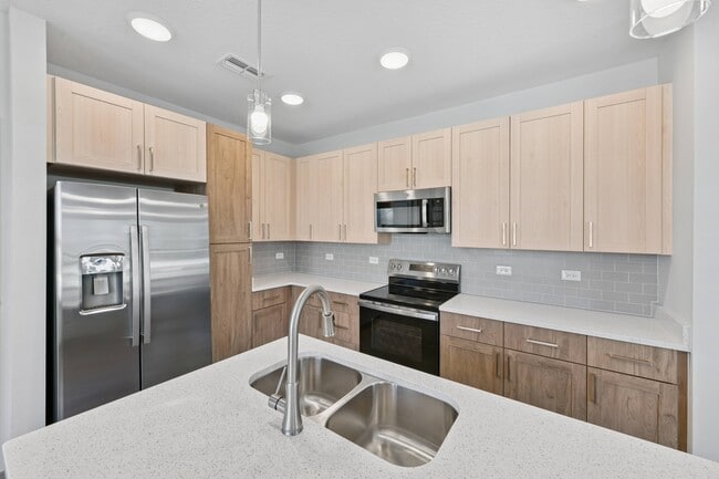 Photo - The Honeybell