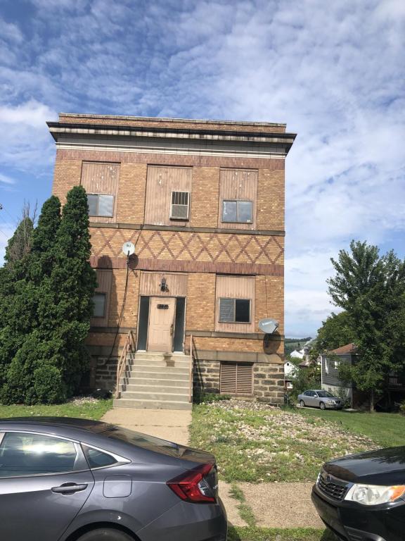 Building Photo - 324 N 4th St Rental