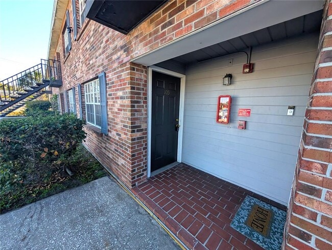 Photo - 6415 S Roberts Ave Unit 105