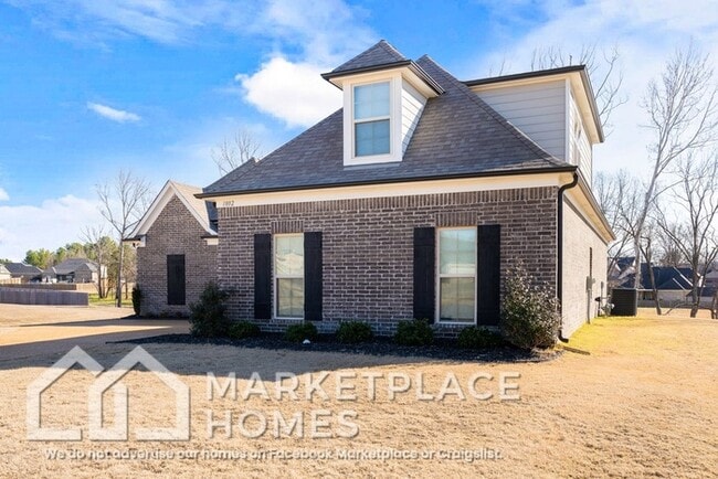 Photo - 1802 Millers Cv