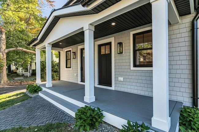 Photo - 514 River Rd