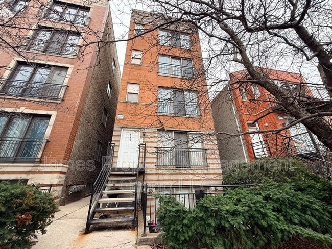 Photo - 2729 W Congress Pkwy