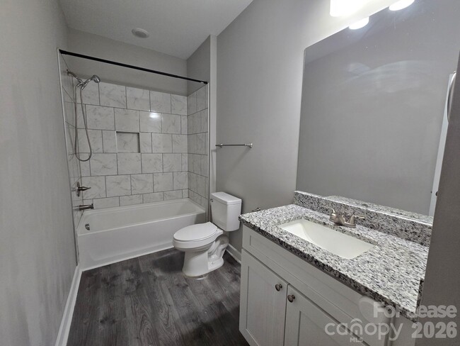 424 Queens Rd