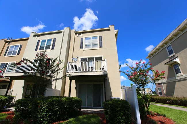 Building Photo - 4442 Rock Creek Cir Rental