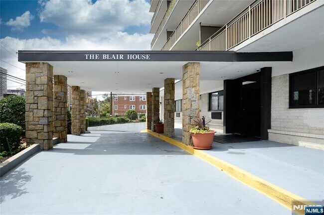 Photo - 235 Prospect Ave Unit 5E