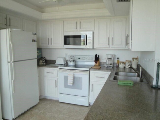 6104 Palma Del Mar Blvd S Unit 604