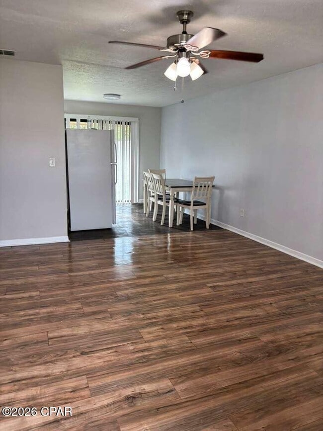 Photo - 2931 Ormond Ave