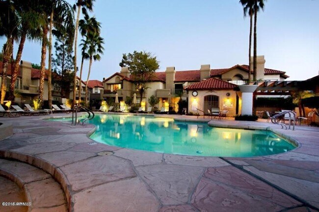 Building Photo - 10015 E Mountain View Rd Unit 2009