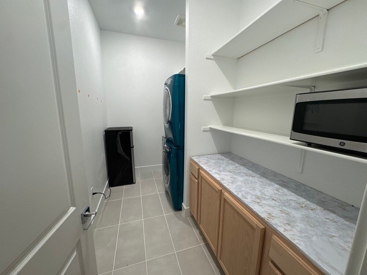 Photo - 8107 Lamplight Dr