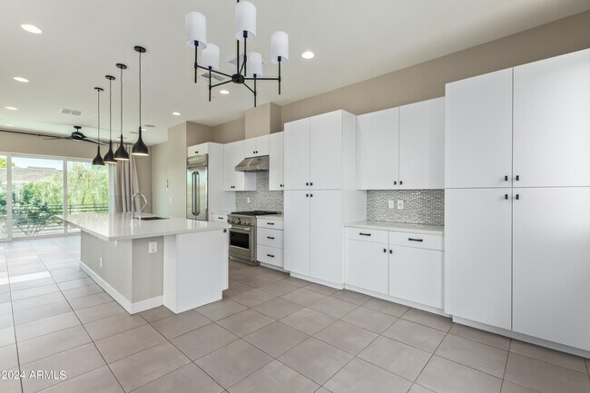 Photo - 3104 N 71st St