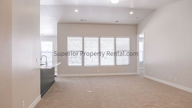Photo - Newer 3 Bed, 2 Bath home in Brio