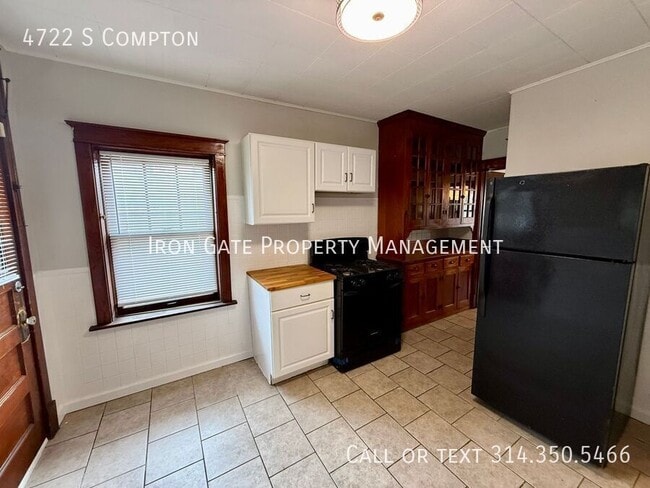Photo - 4722 S Compton-