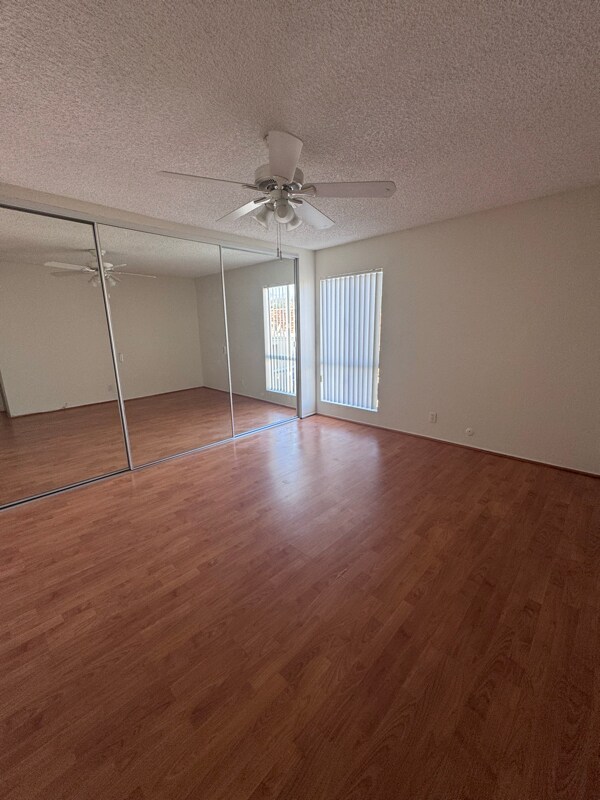 Photo - 215 N Belmont St Unidad #210